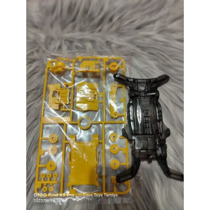 Tamiya Ar Chassis Set Clear Smoke / CASIS Ar Transparan + Gearbox Yellow