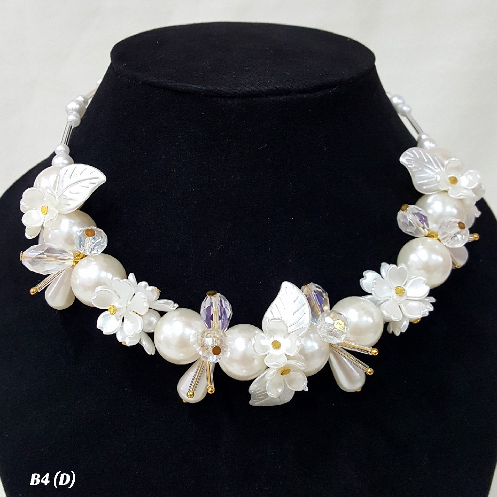 Kalung Hijab Beads Necklace Crystal Kalung Kondangan Kelopak Bunga - KH012