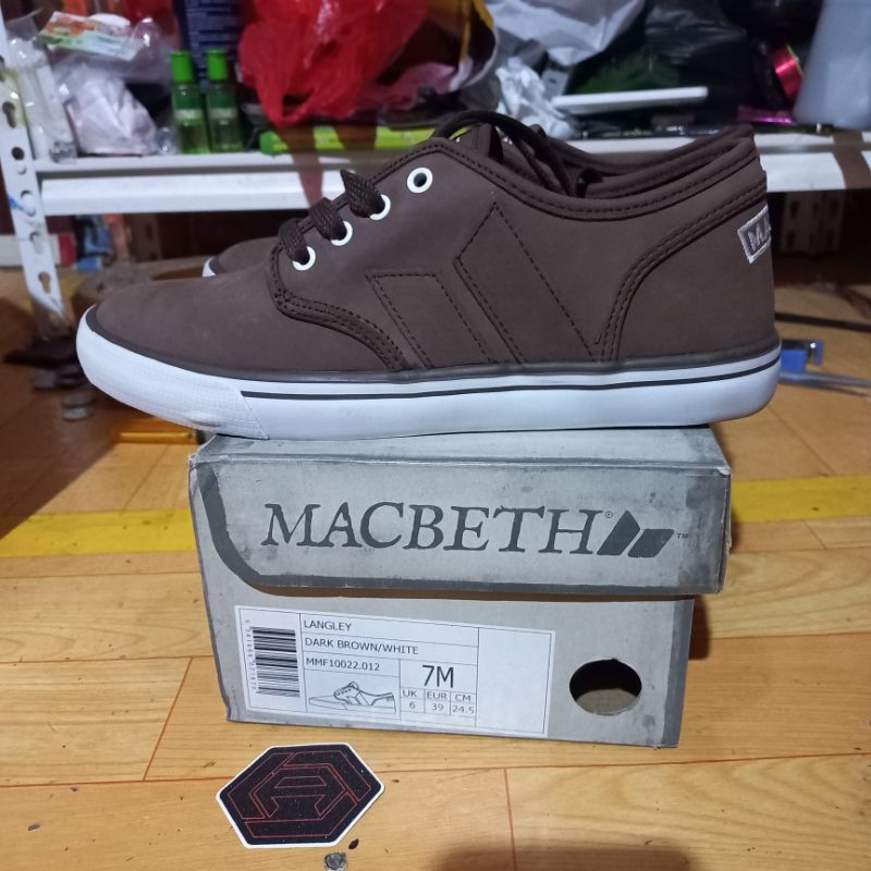 macbeth langley dark brown white