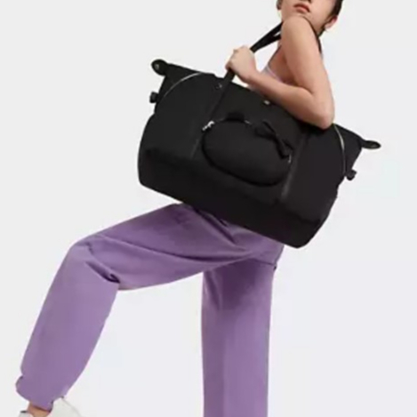 Tas KP Travel Bag Kipling Art X Hello Kitty Medium Tote Bag Hitam Detachable Shoulder Strap Original