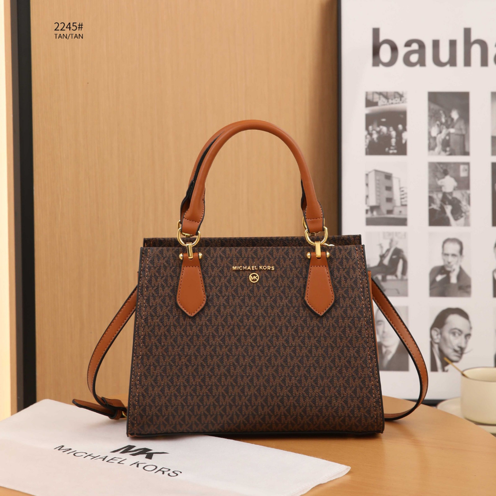 2245 Signature Marilyn Bag