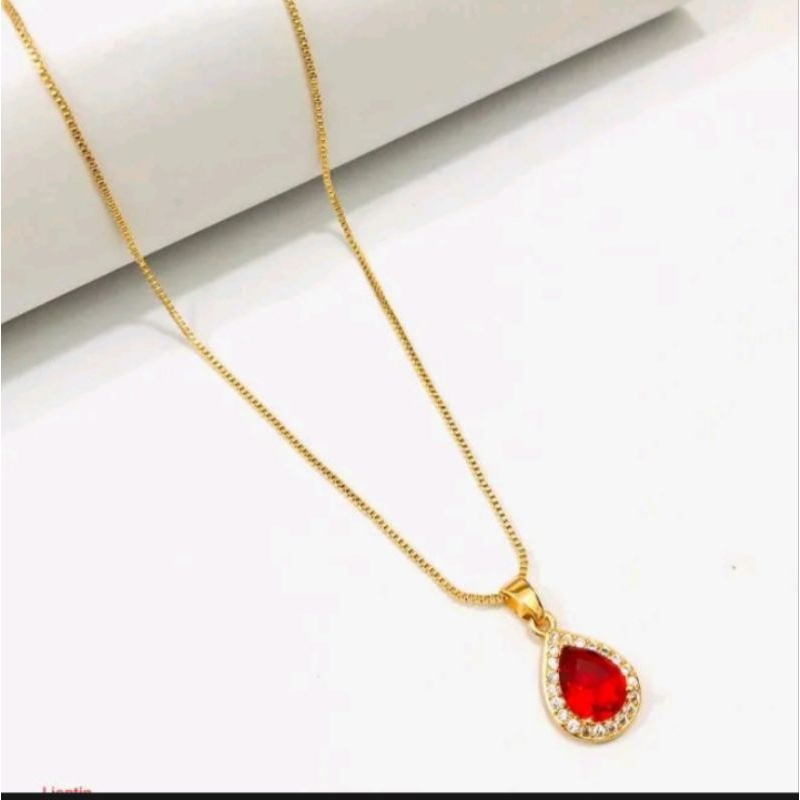 Kalung Belut Liontin permata merah titanium Gold