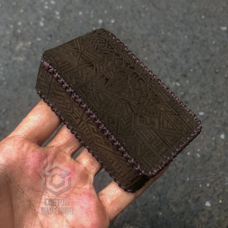 Coklat Tua Leather sleeve / Case Basic Centaurus M200 Model Lubang Full Engraving Aztec