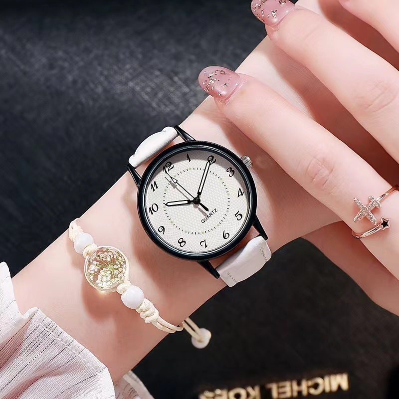 Jam Tangan Wanita Strap PU Leather Quartz Analog Fashion Untuk Wanita Dial Bulat Import