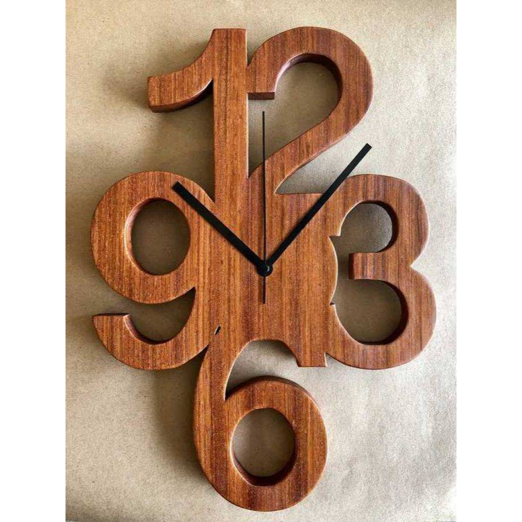 Jam Dinding Kayu Jati Angka Klasik