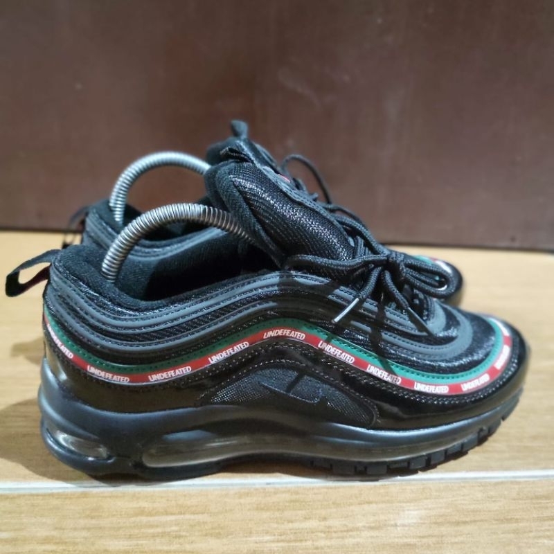 Sepatu Nik3 AM97 Undefeated