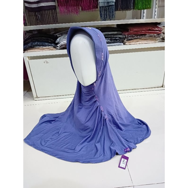 SALE  Bergo Elzatta kerut samping