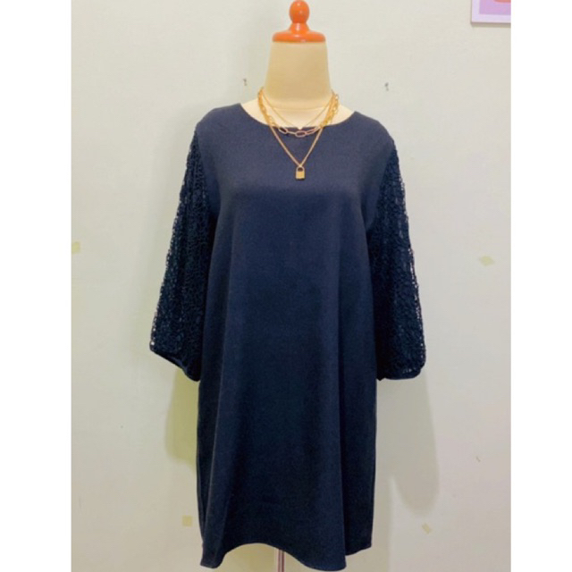 Dress casual vintage basic bahan polyester brukat brokat warna hitam basic lengan balon panjang - Dr