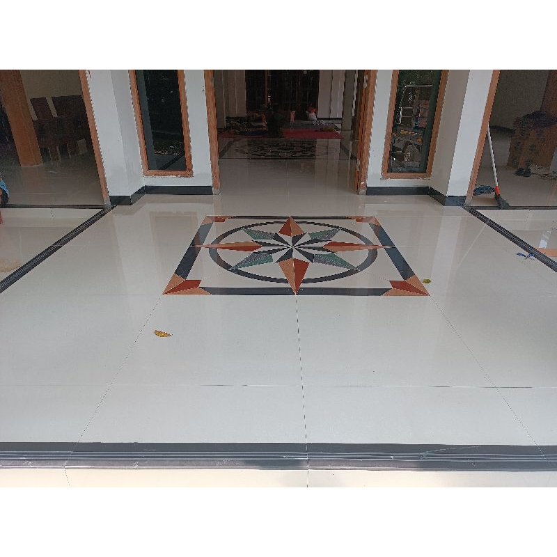 GRANIT MOTIF POLA 240X240