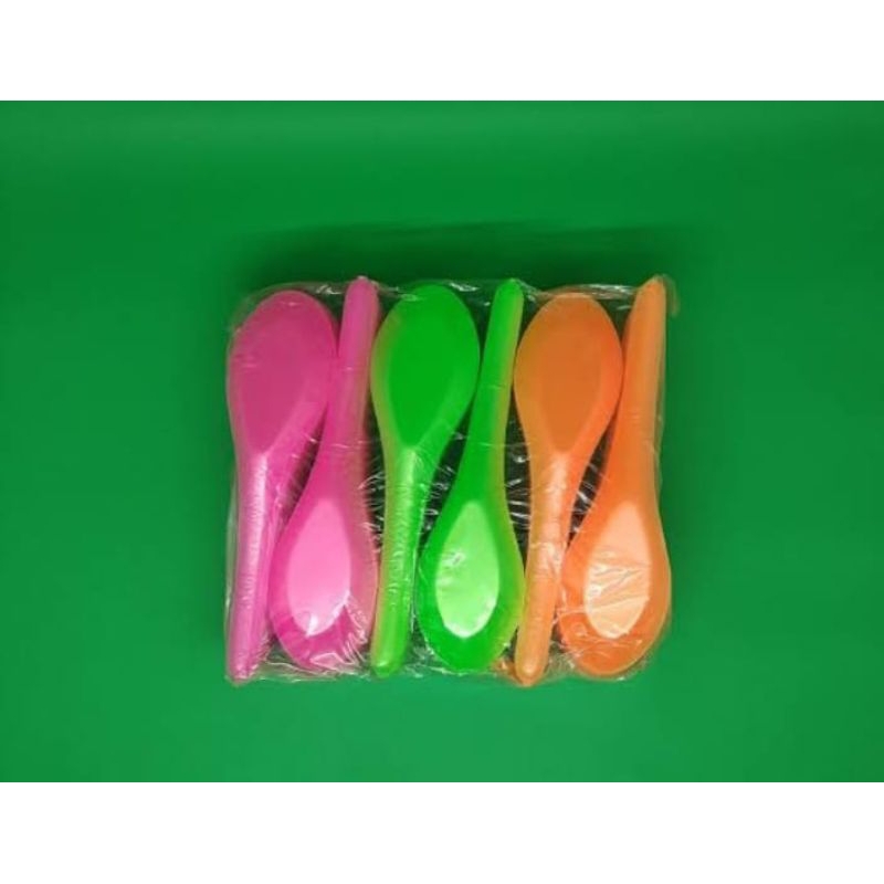 Sendok bebek warna warni