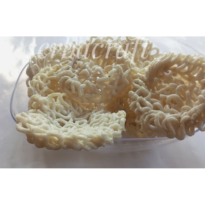 

kerupukbawangmataharimentah1/2kg