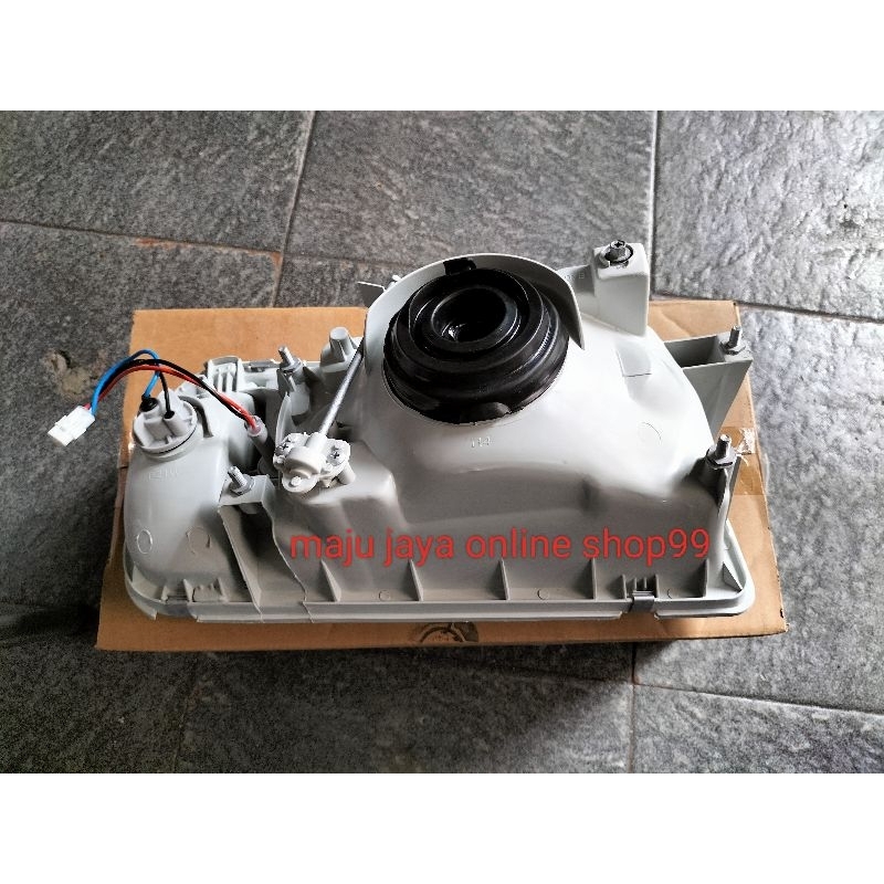 LAMPU DEPAN VITARA ESCUDO SIDEKICK TAIWAN