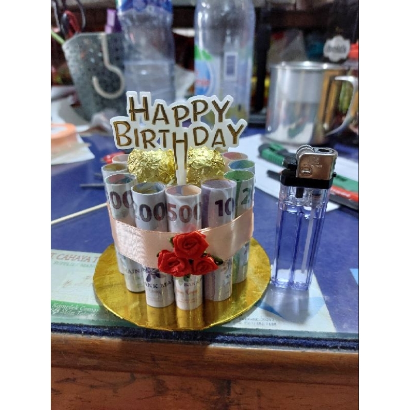 

MINI MONEY CUP CAKE