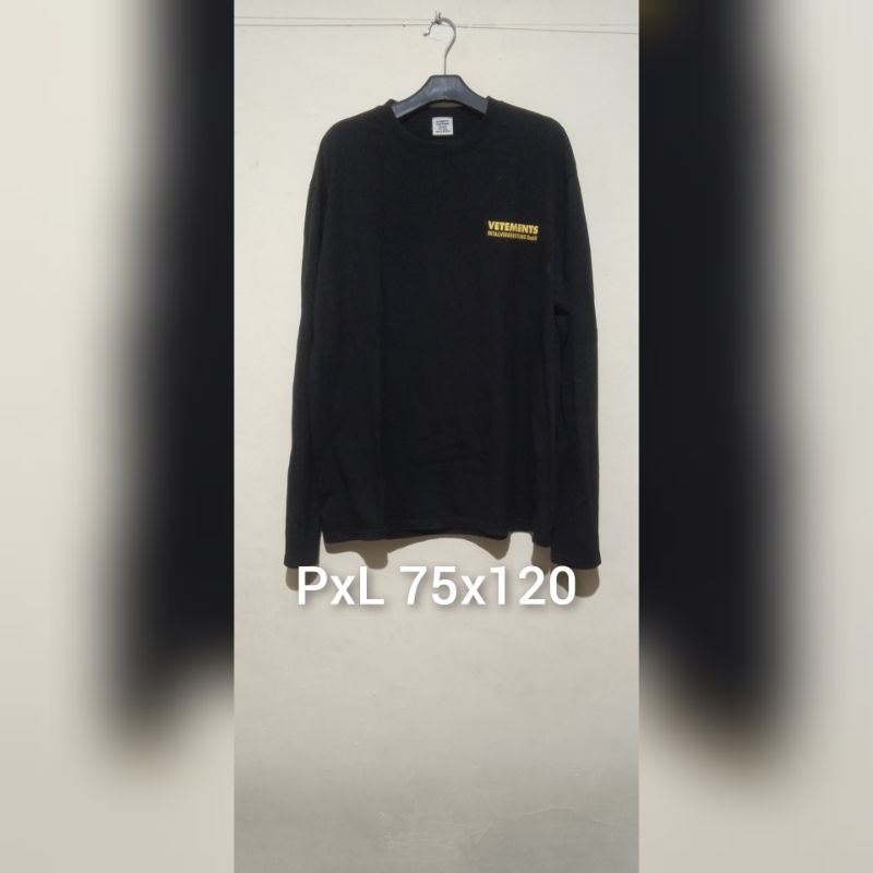 LONG SLEEVE VETEMENTS (ALA-ALA)