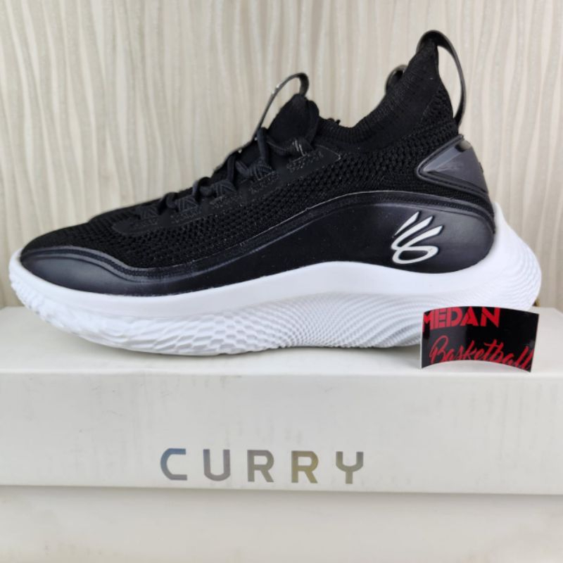 Sepatu Basket Curry 8 Black White