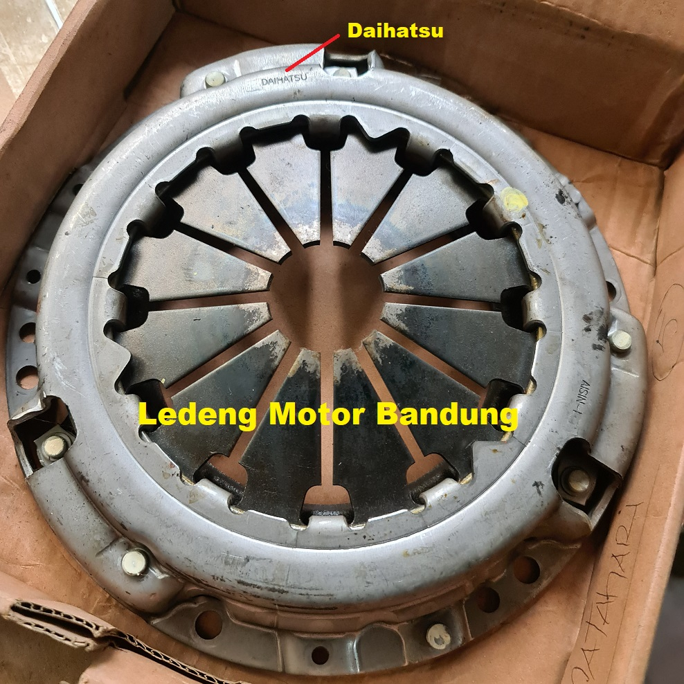 Original Dekrup Matahari Daihatsu Xenia 1.3 Toyota Avanza 1300cc Clutch Cover Kopling