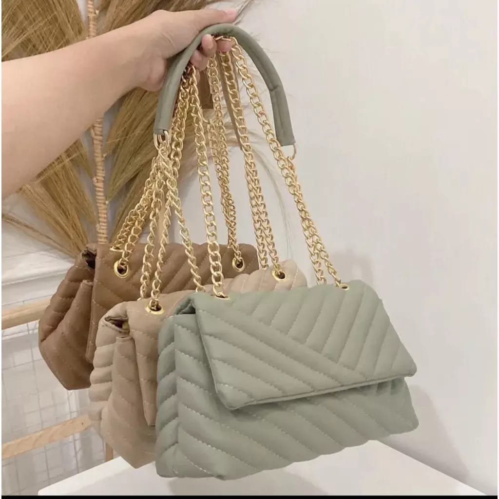 MD TAS SELEMPANG WANITA KEIRA/pembayaran COD/shoppe paylater/  Terbaru 2023
