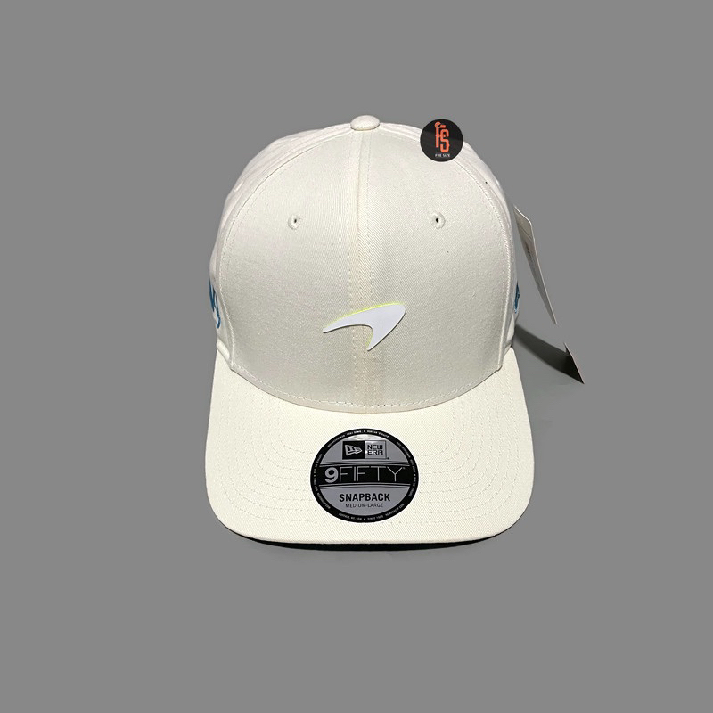 TOPI NEW ERA ORIGINAL 950 MCLAREN INFILL LOGO PRECURVE IVORY