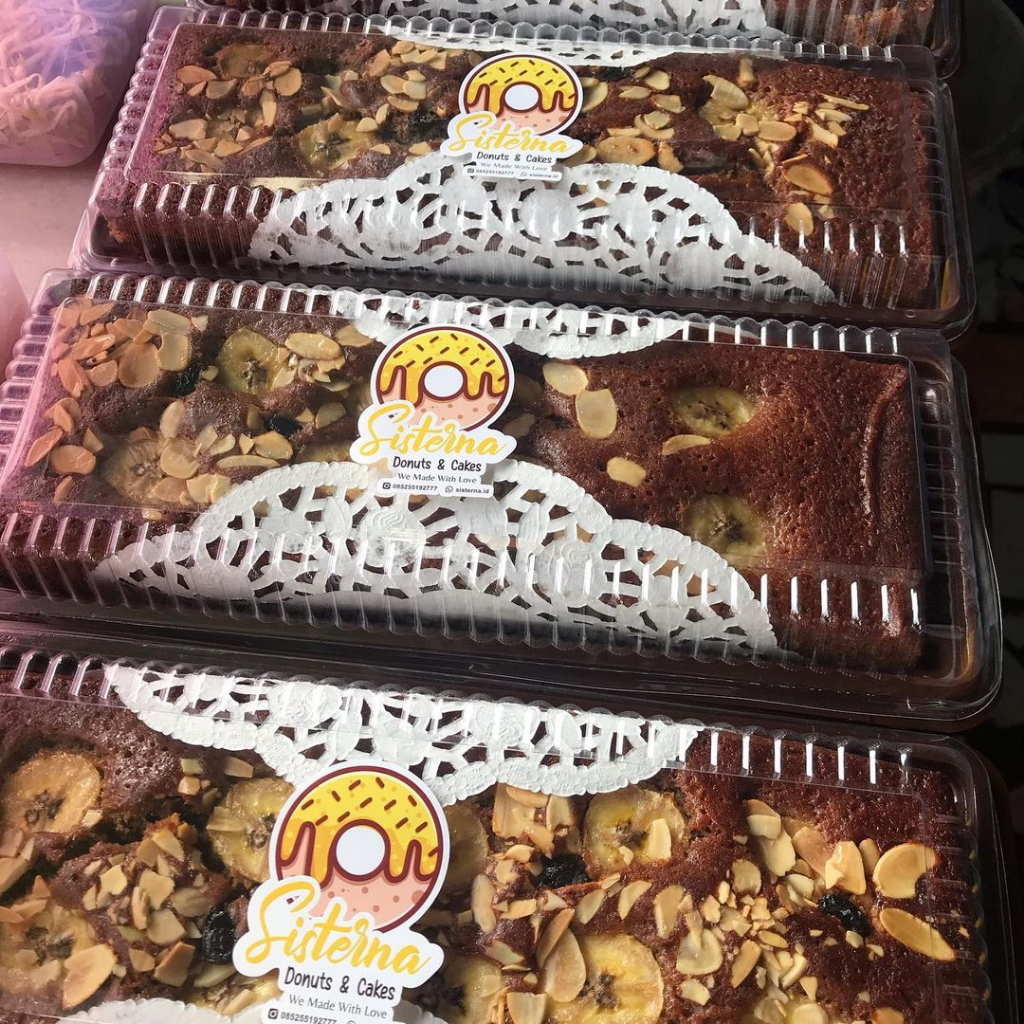 

Banana Cake the Sisterna Donuts and Cake Gowa Makassar