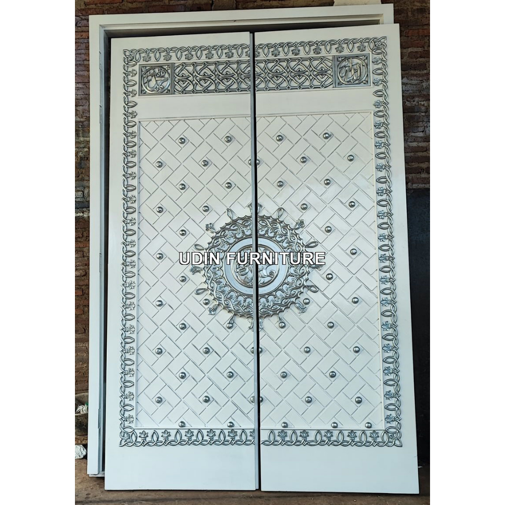 Pintu Masjid Nabawi Kupu Tarung Cat Putih Silver Mebel Jati Jepara
