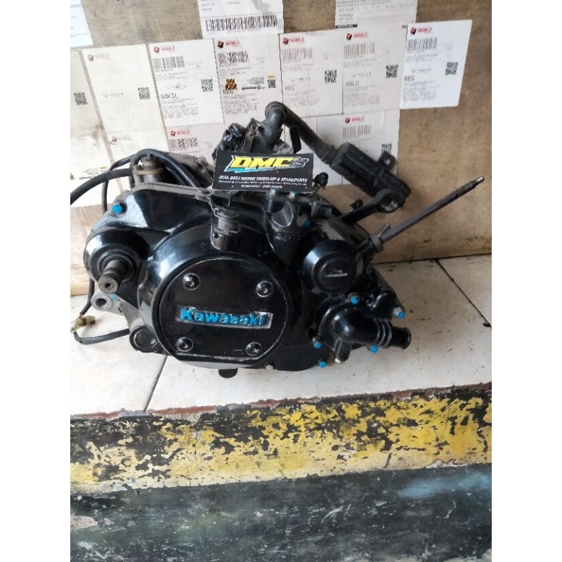 mesin set bagian bawah Kawasaki ninja rr 150 old ninja RR new mesin bagian bawah set ninja rr old 15