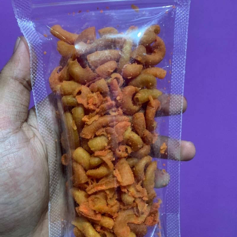 

Macaroni pedas/ jagung