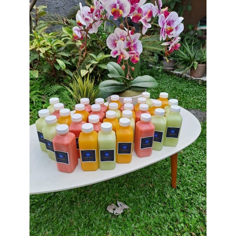 

jus buah jambu mangga sirsak strawberry jeruk sirsak melon naga nanas bit9