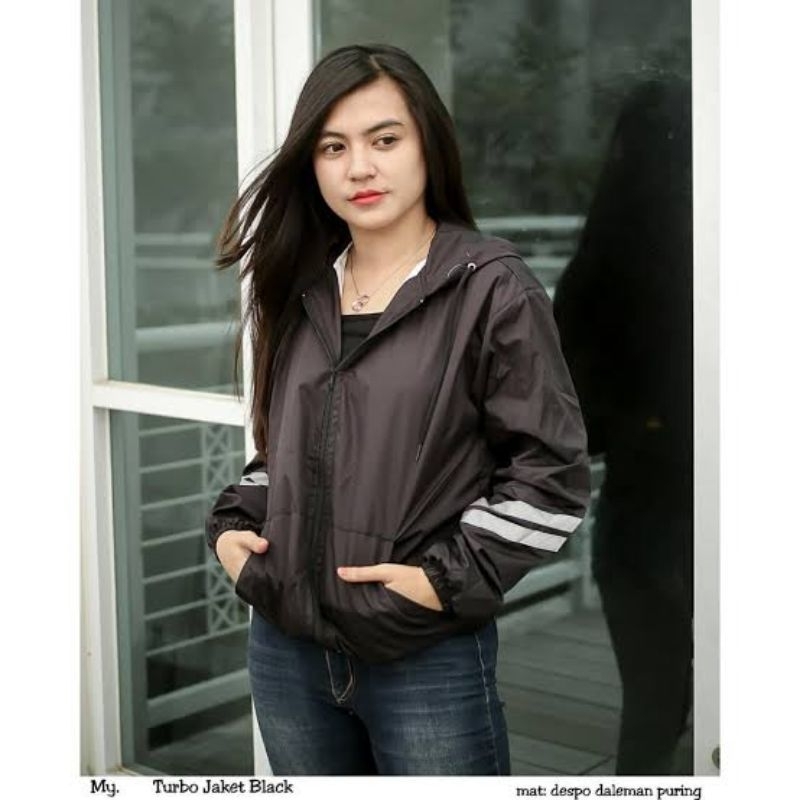 JAKET WANITA JAKET TURBO PARASUT LAPIS PURING