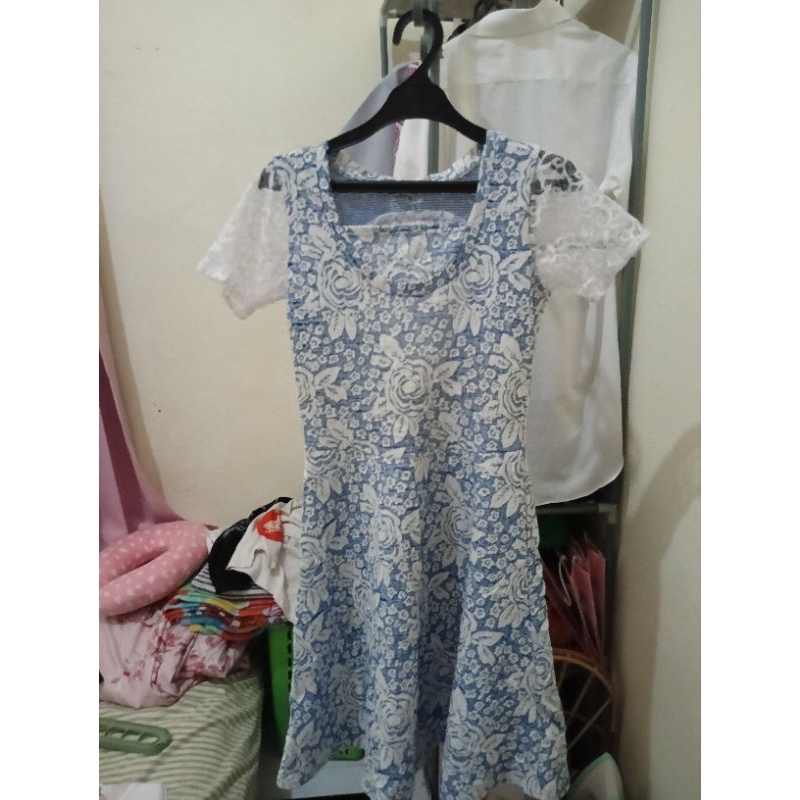 Preloved dress brukat biru