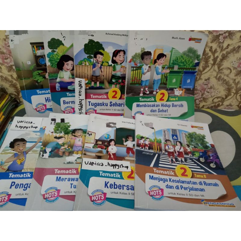 buku (bekas) tematik kelas 2 SD/MI tiga serangkai