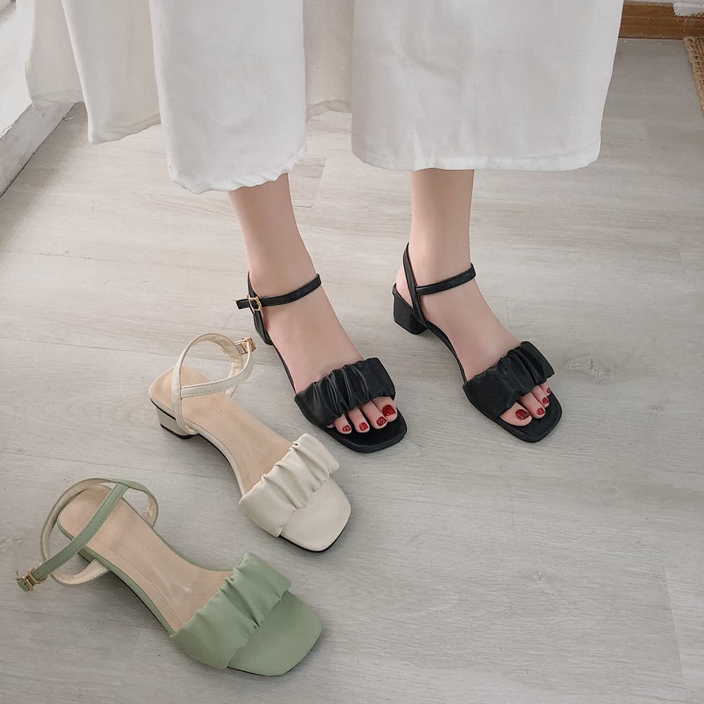 Sandal Heels Wanita Kerut Tali Belakang B-R 22