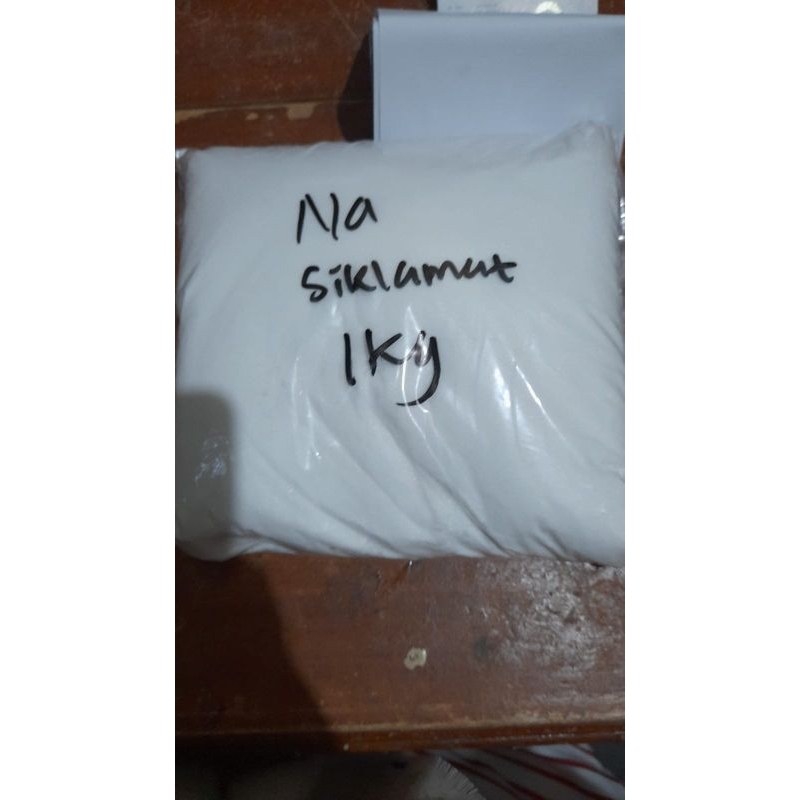 

Na Siklamat 100gram ECER