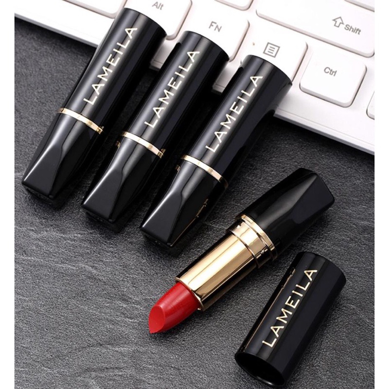 Lameila Black Gold Edition Lipstick 4 Warna Tahan Air Tahan Lama 2005