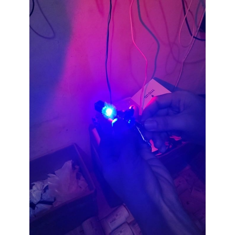 lampu depan led laser 2warna h6 D3 12v metic bebek senja 2warna red blue combo