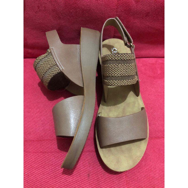 sandal wanita /sepatu wedges st yves original sale