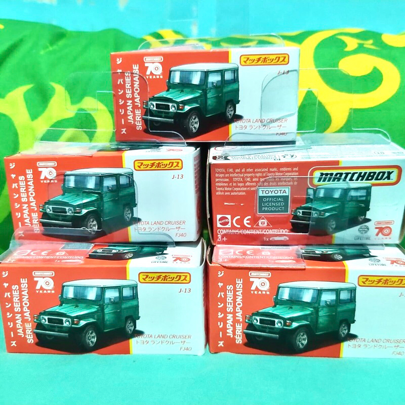 Matchbox Toyota Land Cruiser hardtop FJ40 hijau moving parts japan series
