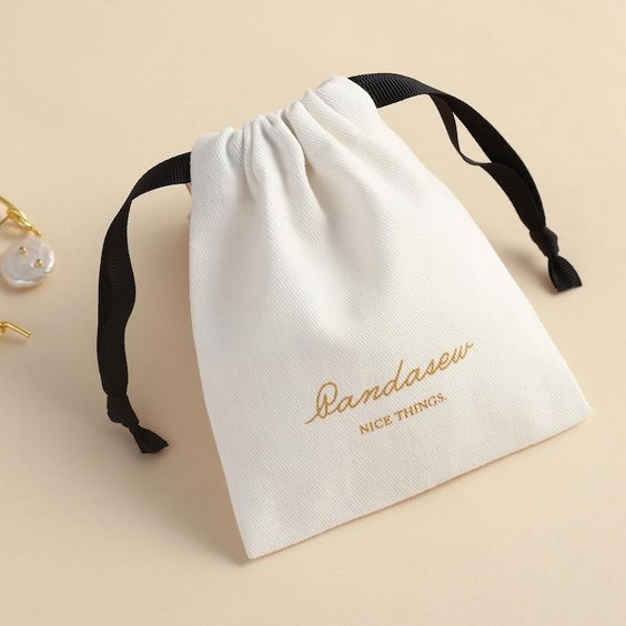 Pouch serut blacu | tas serut blacu | pouch serut souvenir pernikahan polos