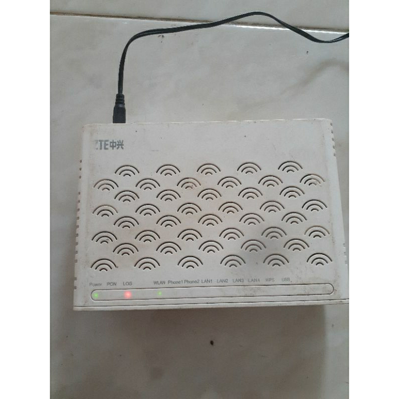 Router ZTE ZXHN F660