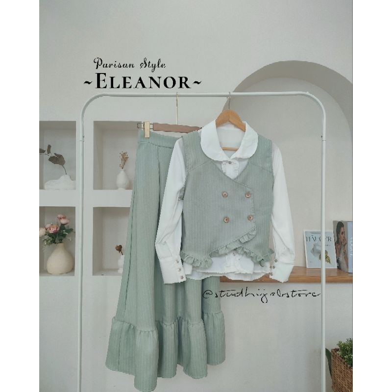 Parisian Style | Eleanor Set | Vintage Yearbook by Studhijabstore