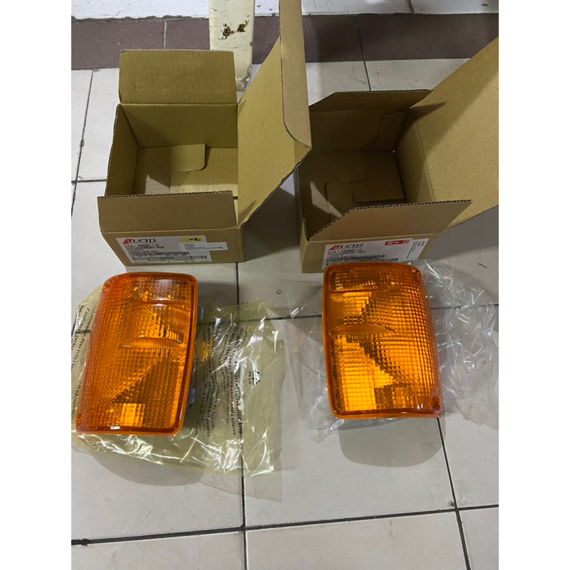 Lampu sein panther kotak