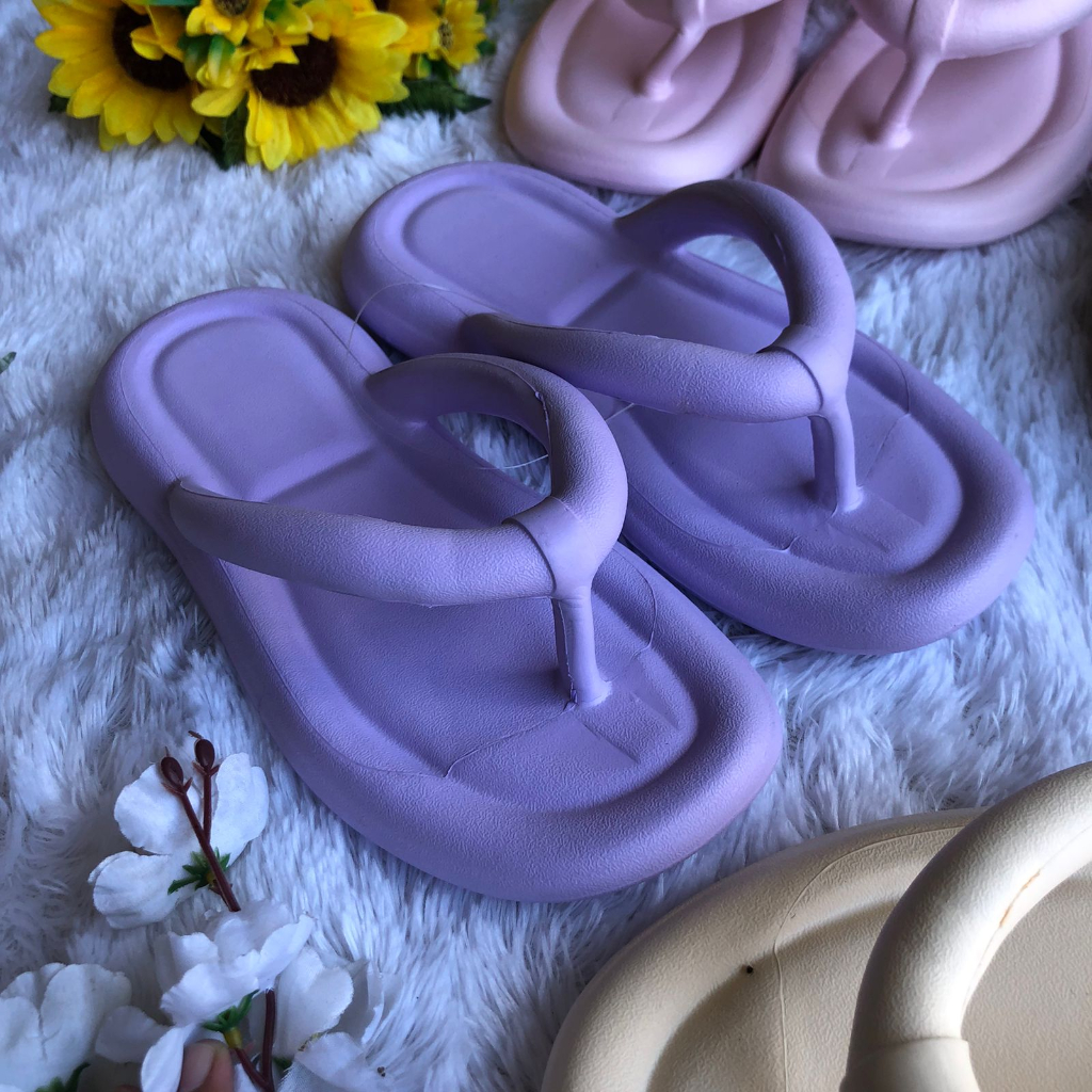 Sendal Jepit Wanita | Sendal Wanita Sendal Japit Wanita Sendal Karet Wanita Sepatu sendal Jepit Sandal Jepit Cewek Anti Slip Korean Style Sandal Jelly Nyaman Empuk Anti Slip Sandal Rumah Sendal Jepit Wanita