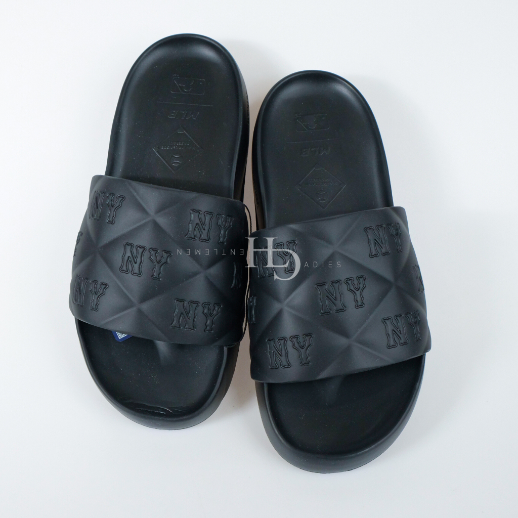 MLB NY Yankees Bouncer Slides Black