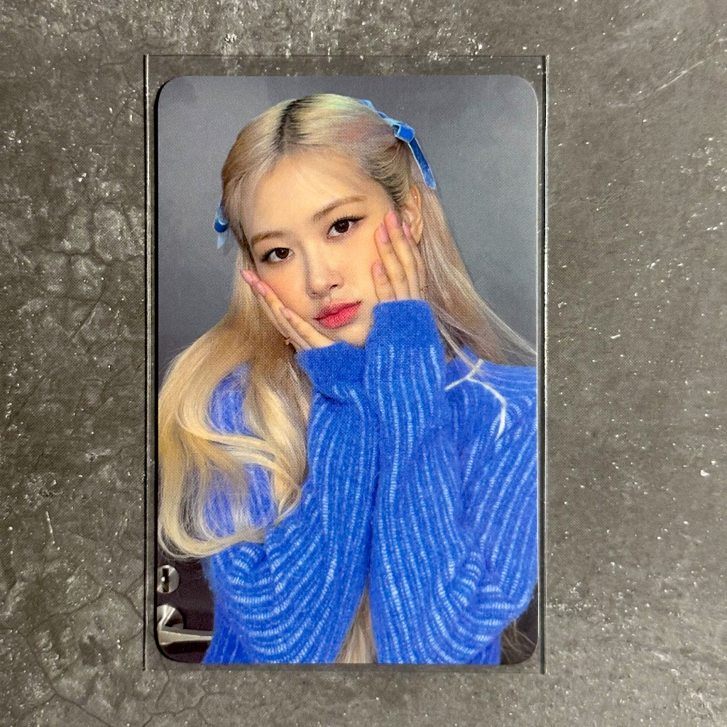 Rose R Photocard