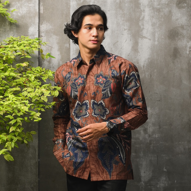 Batik Ayman - ARGANI TERRACOTA | Kemeja Batik Pria Katun Solo Halus Mewah Premium