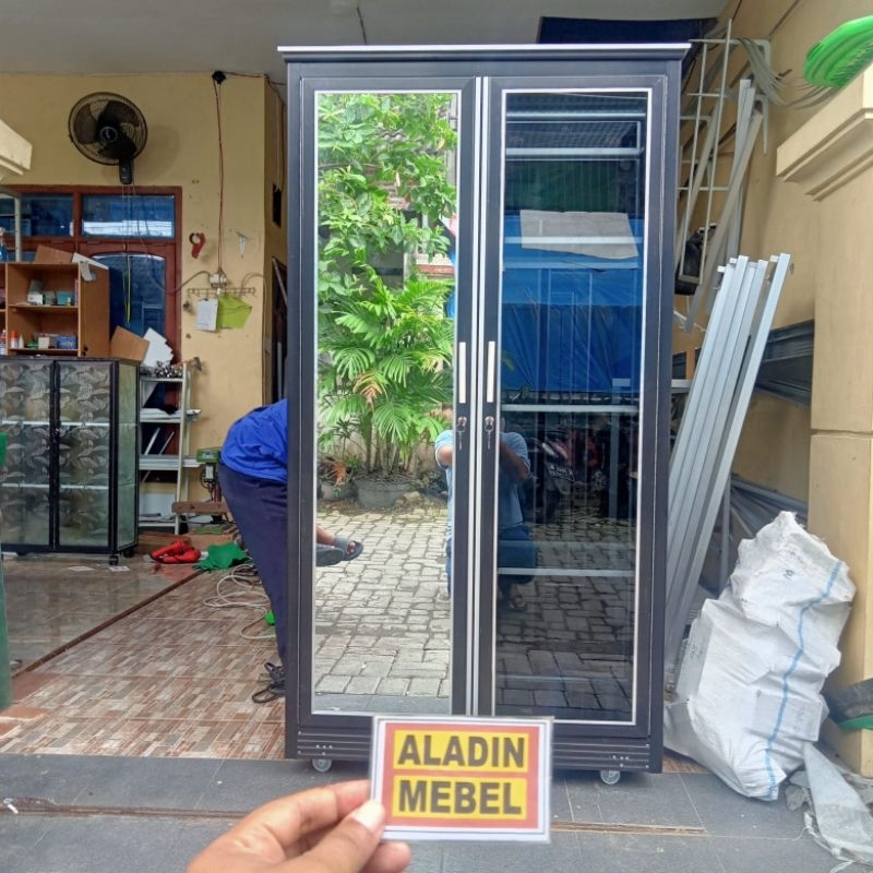 Lemari Baju 2 Pintu Kaca Riben