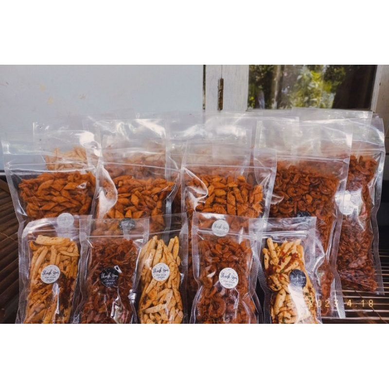 

Basreng/OtakOtak/Lumpia/Makaroni