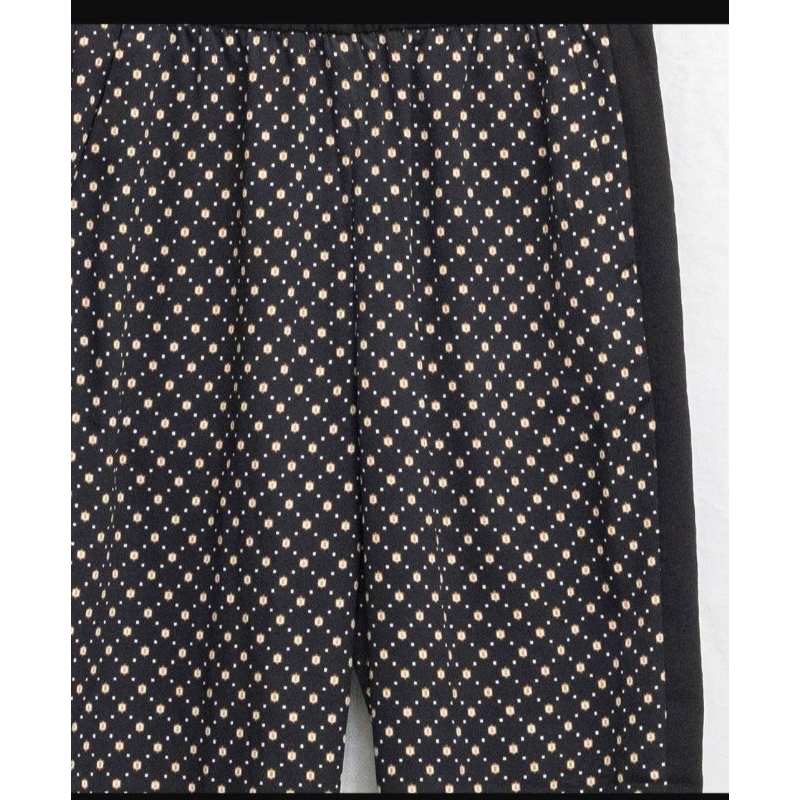 Celana Wanita H&amp;M Black Print