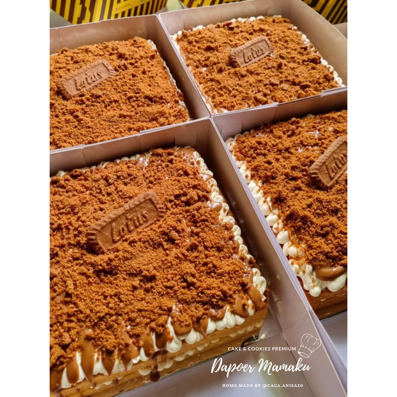 

Bolu jadul topping double biscoff lotus