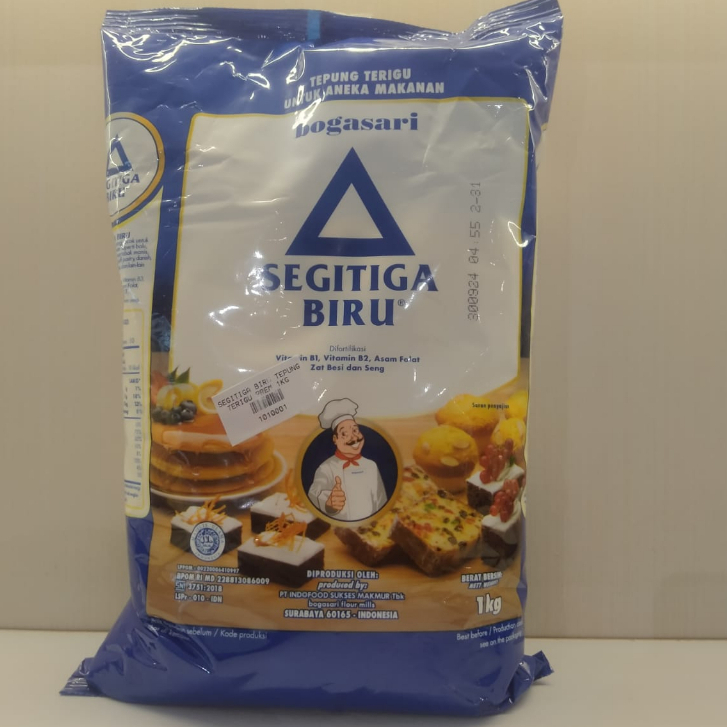 

TEPUNG TERIGU SEGITIGA BIRU PREMIUM 1KG