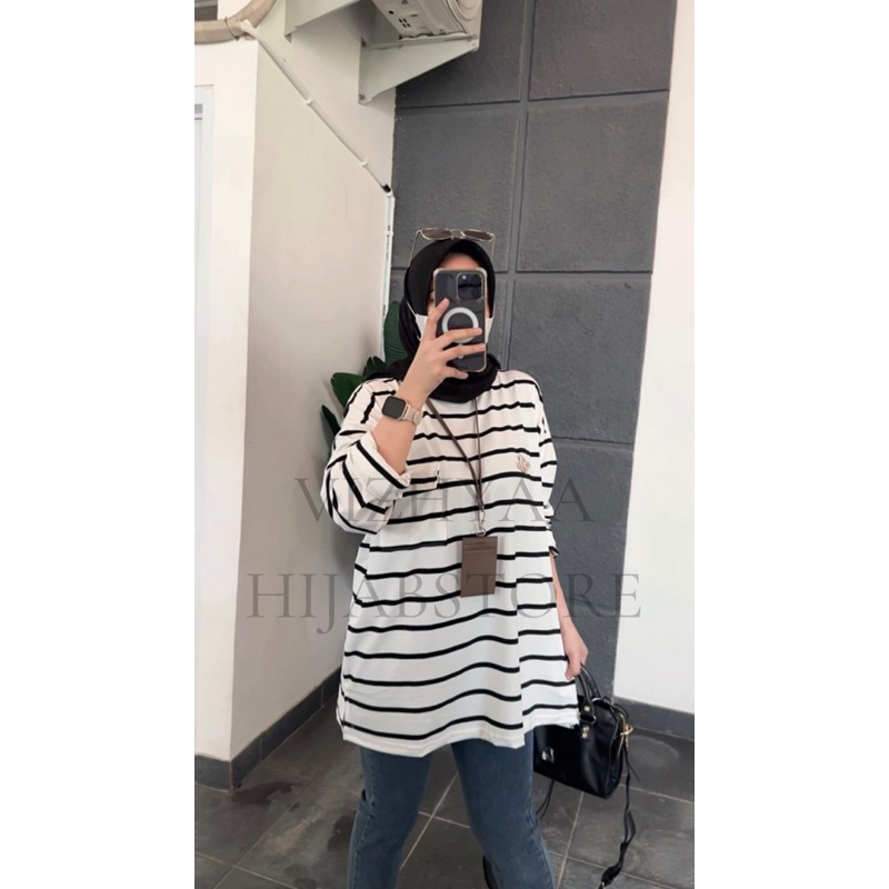 Kelsy top